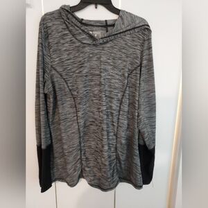 Gray and Black Long Sleeve Top